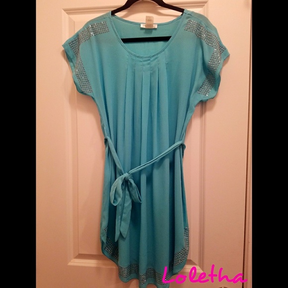 Tunic - Picture 1 of 2